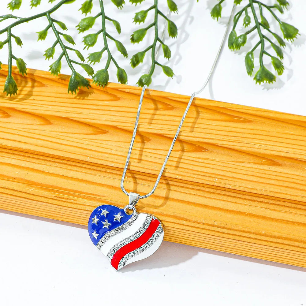 USA Flag Crystal Heart Pendant Necklace